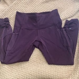 Maroon lululemon 7/8 Leggings size 8